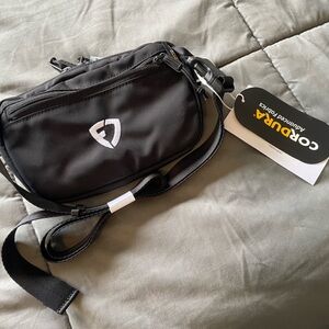 Black Crossbody Bag Fanny Pack NWT